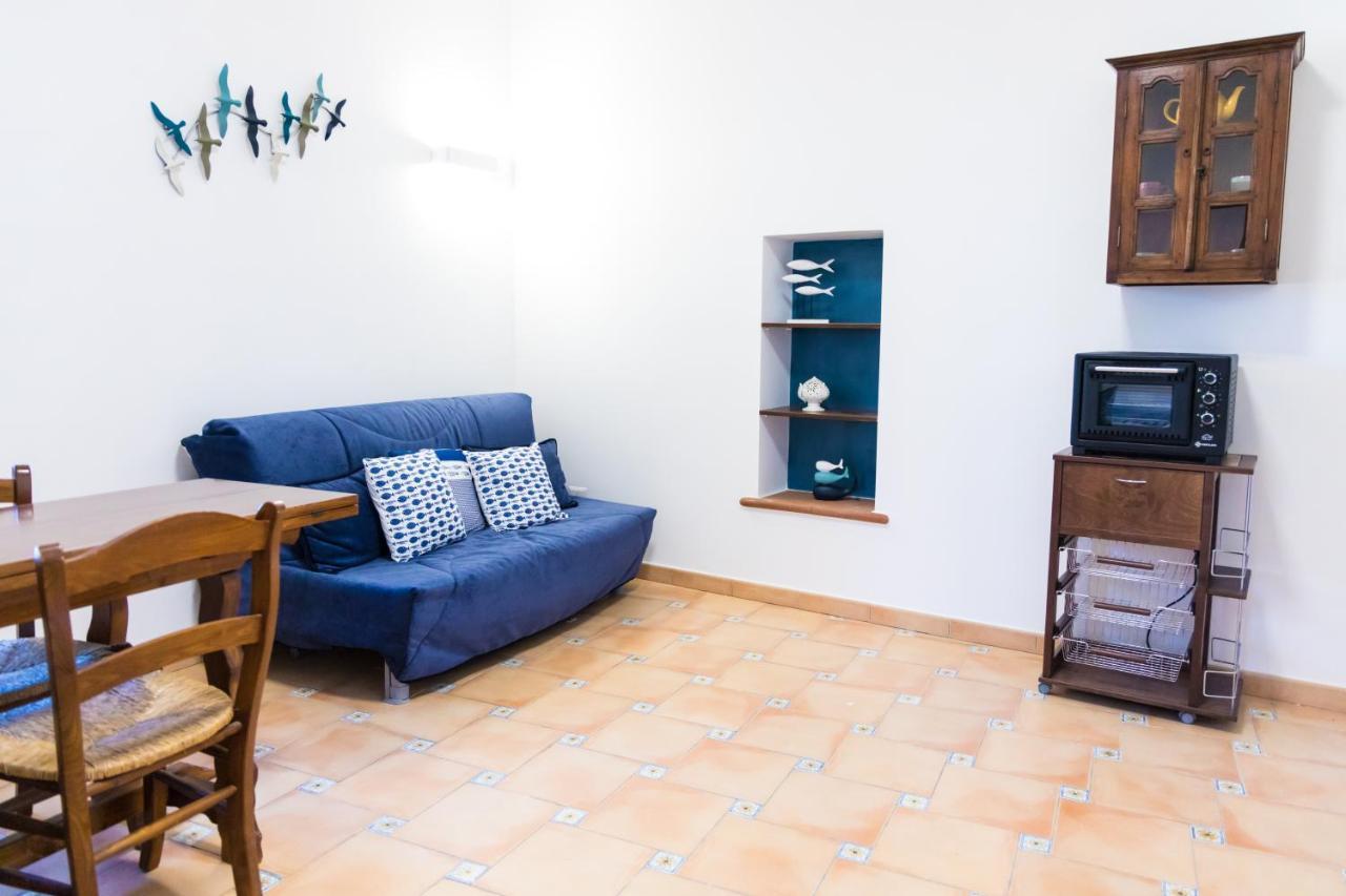La Casina Di Luna Трани Экстерьер фото